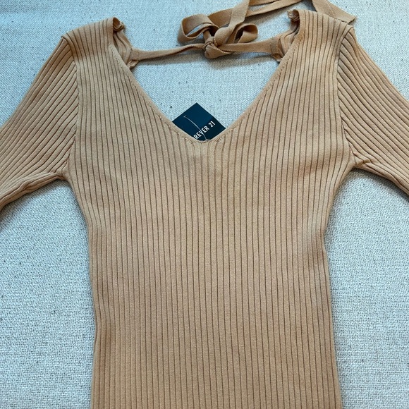 Knit Dress in Taupe - Forever 21 - Picture 1 of 4